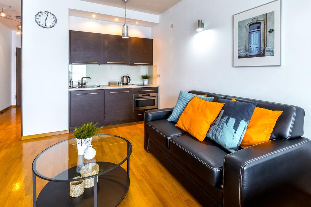 Friendhouse Apartments Angel City Cracóvia Exterior foto
